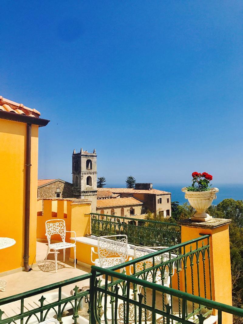 Hotel Villa Riis Taormina Exterior photo